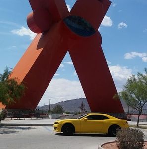 Meet your Posher, Javier